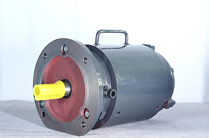 Специализированный электродвигатель с водяным охлаждением (4)