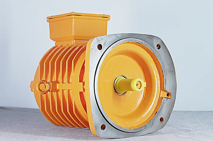 Трехфазный асинхронный электродвигатель серии YG для роликовых столов (4)